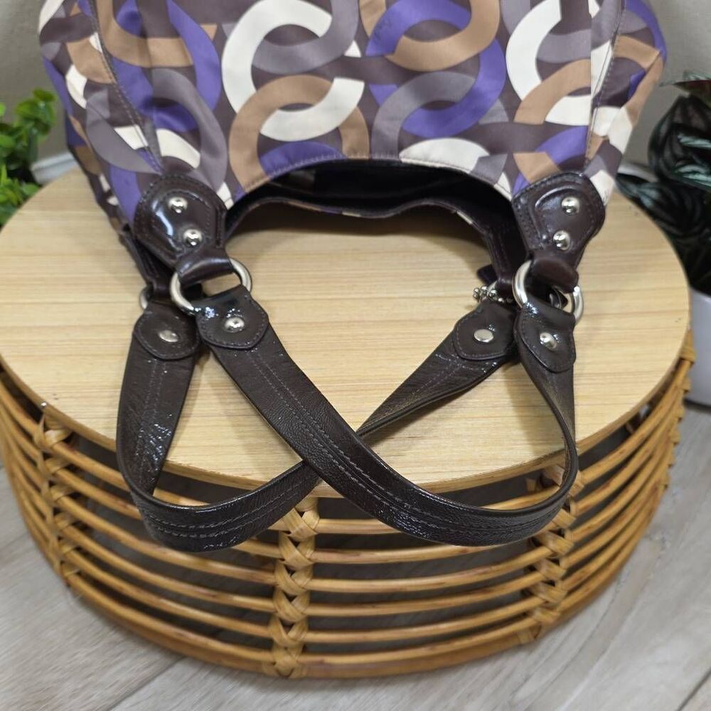 Coach Madison Optic Chain-link Maggie Shoulder Bag - Picture 11 of 16